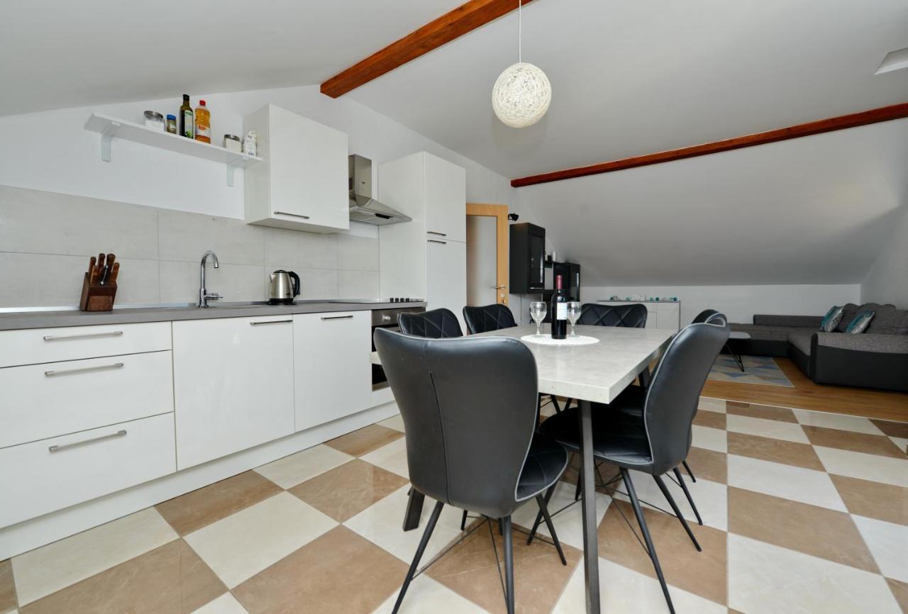 Apartments Blaza Božava Extérieur photo