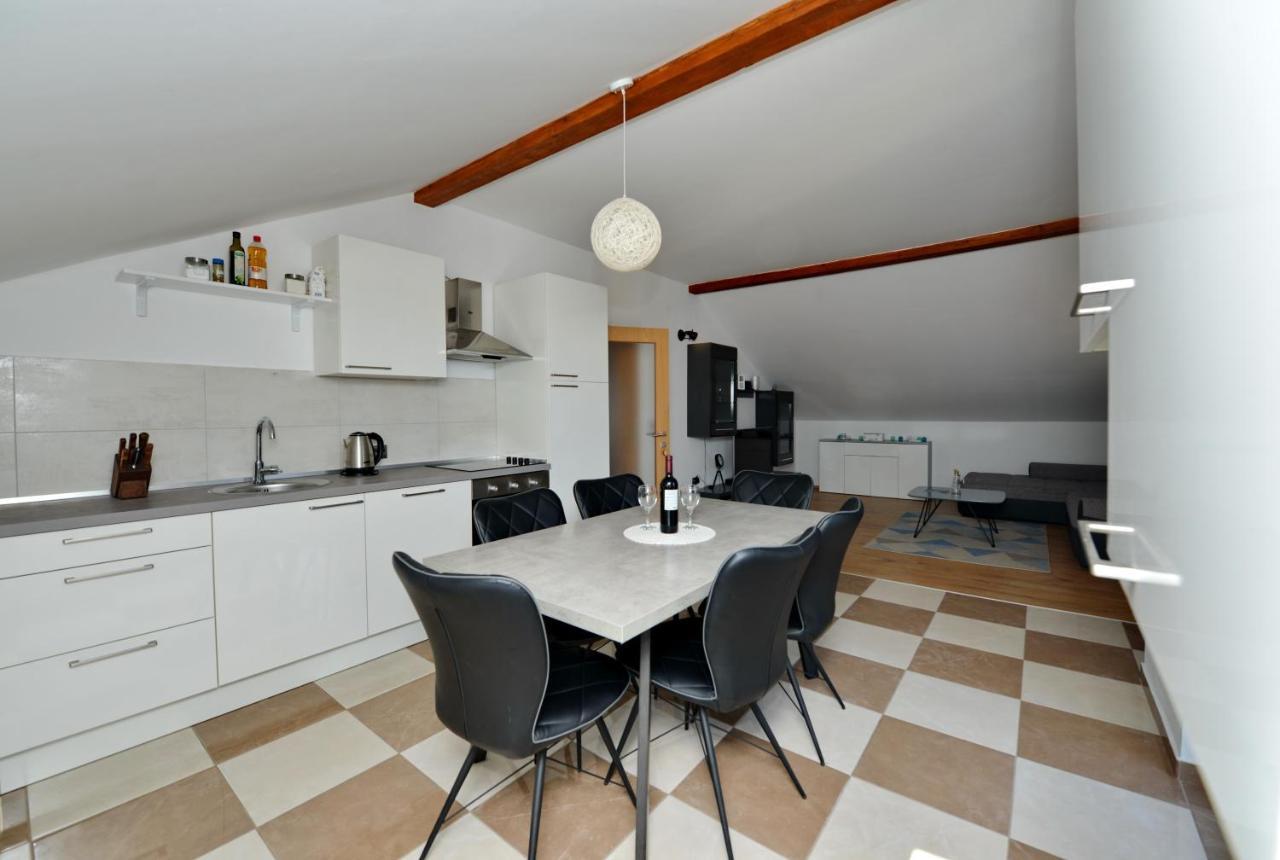 Apartments Blaza Božava Extérieur photo