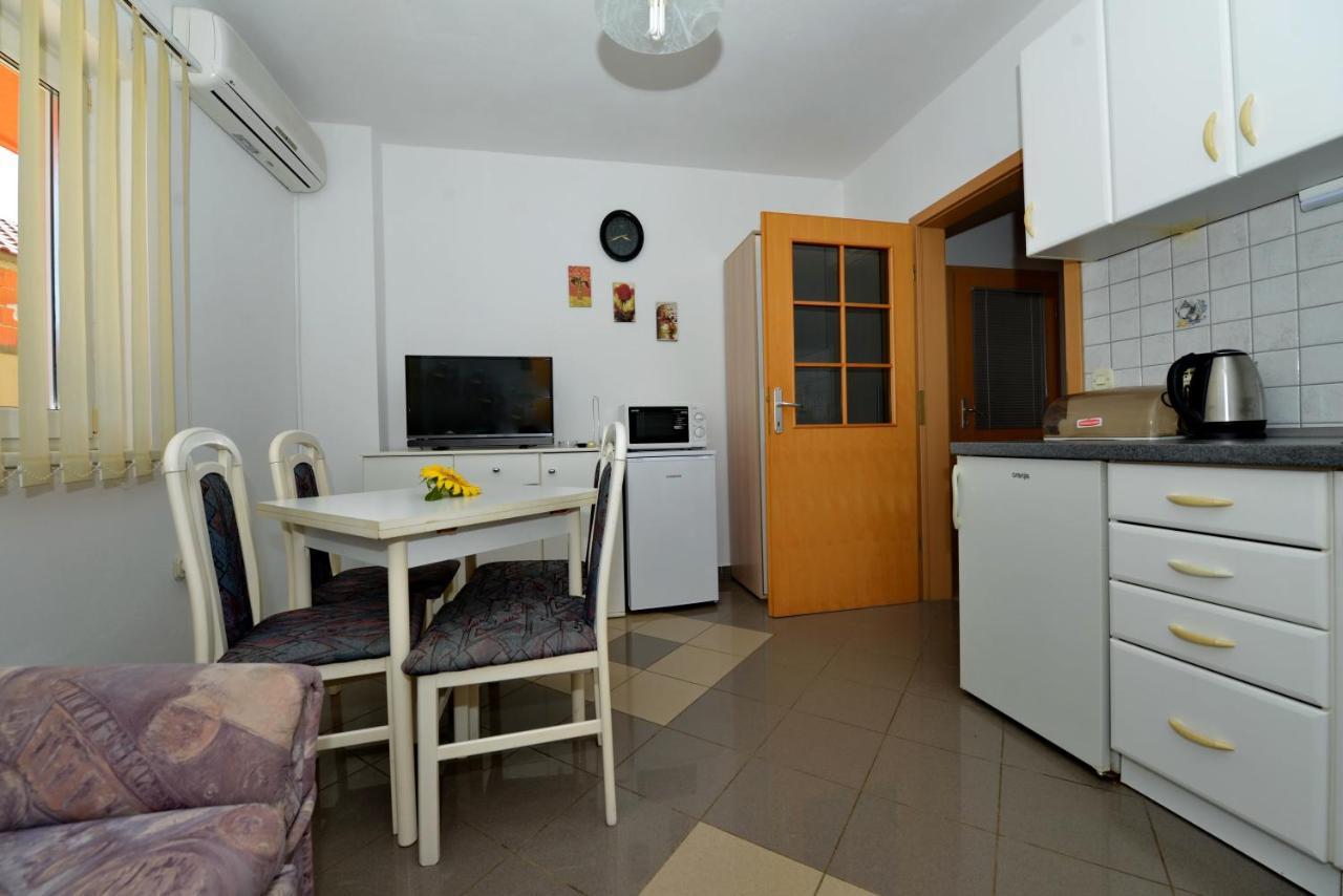 Apartments Blaza Božava Extérieur photo