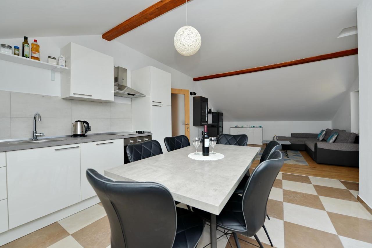Apartments Blaza Božava Extérieur photo