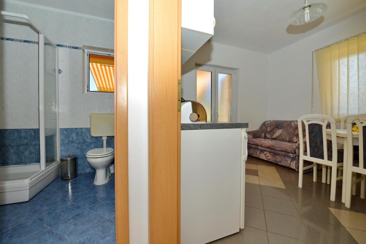 Apartments Blaza Božava Extérieur photo